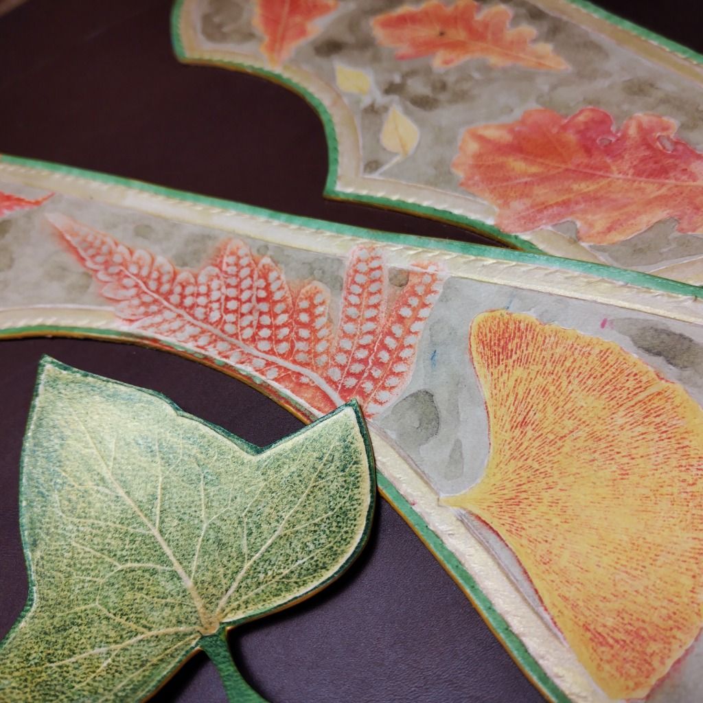 les impressions de feuillages sur cuir